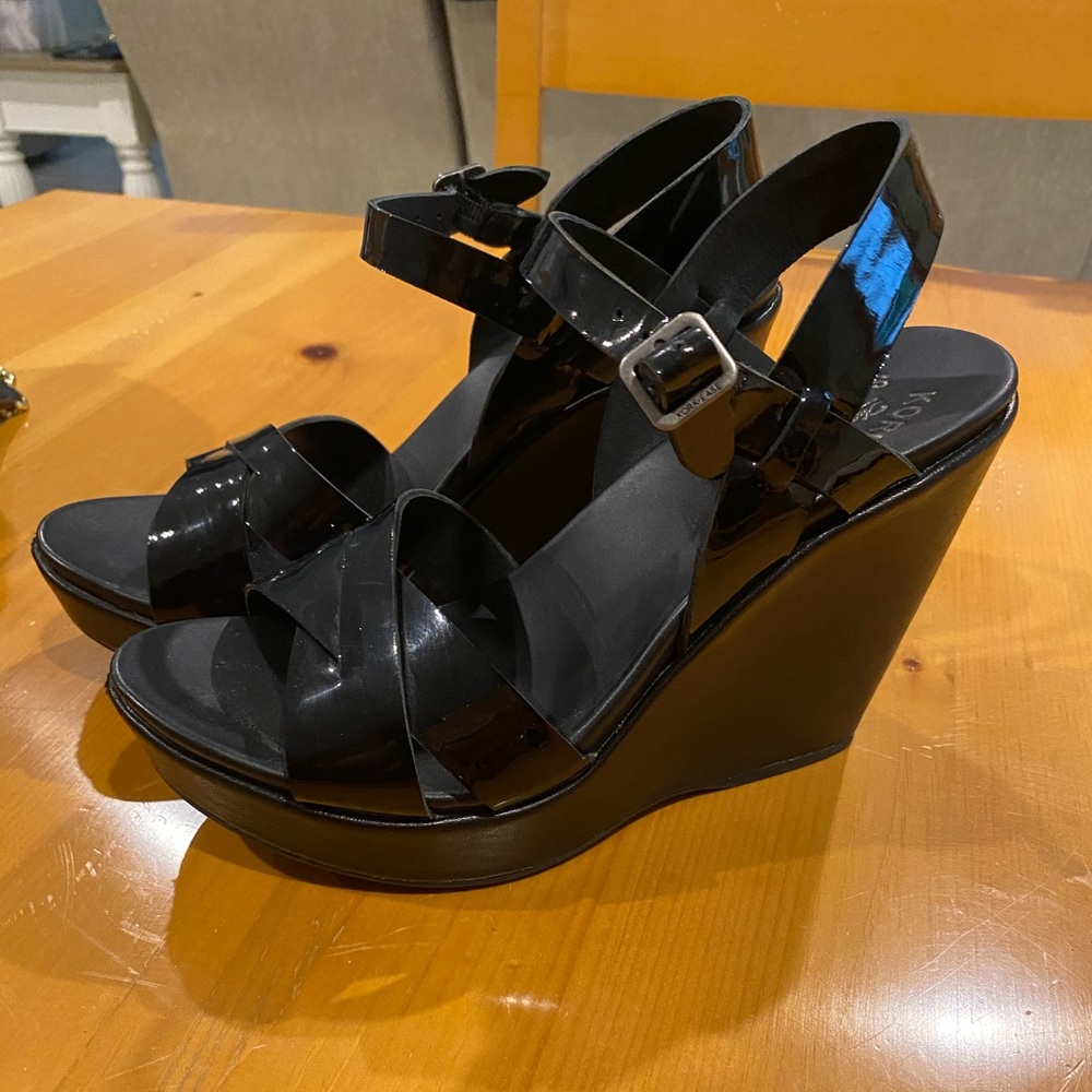 Kork Ease Black Open Toe Platform Wedge Sandals 7